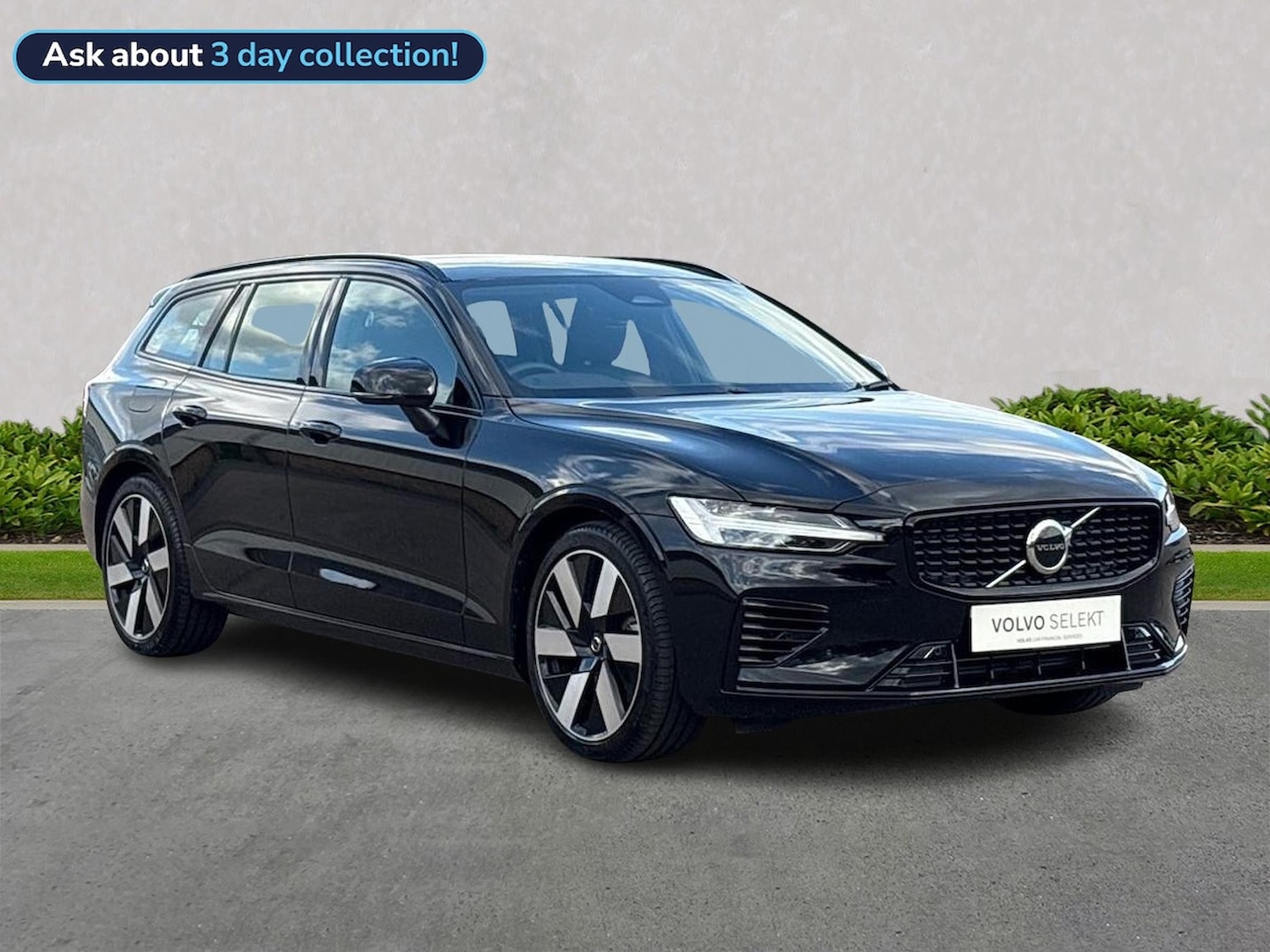 Used Volvo V60 2025 for sale - 76497365: Photo 1