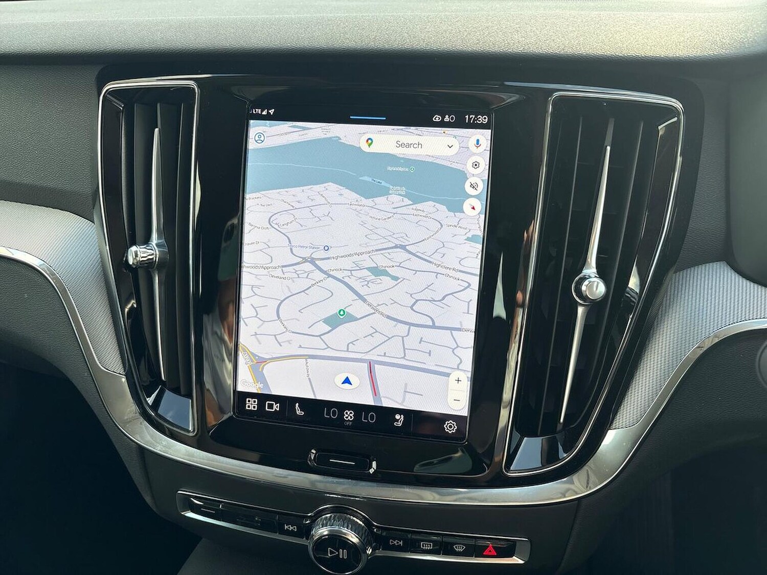 Used Volvo V60 2025 for sale - 76497365: Photo 24