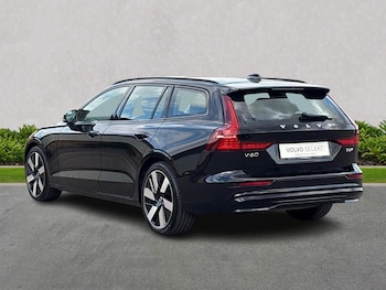 Used Volvo V60 2025 for sale - 76497365: Photo