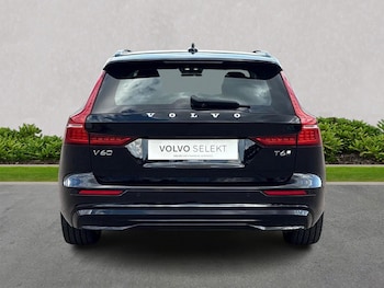 Used Volvo V60 2025 for sale - 76497365: Photo