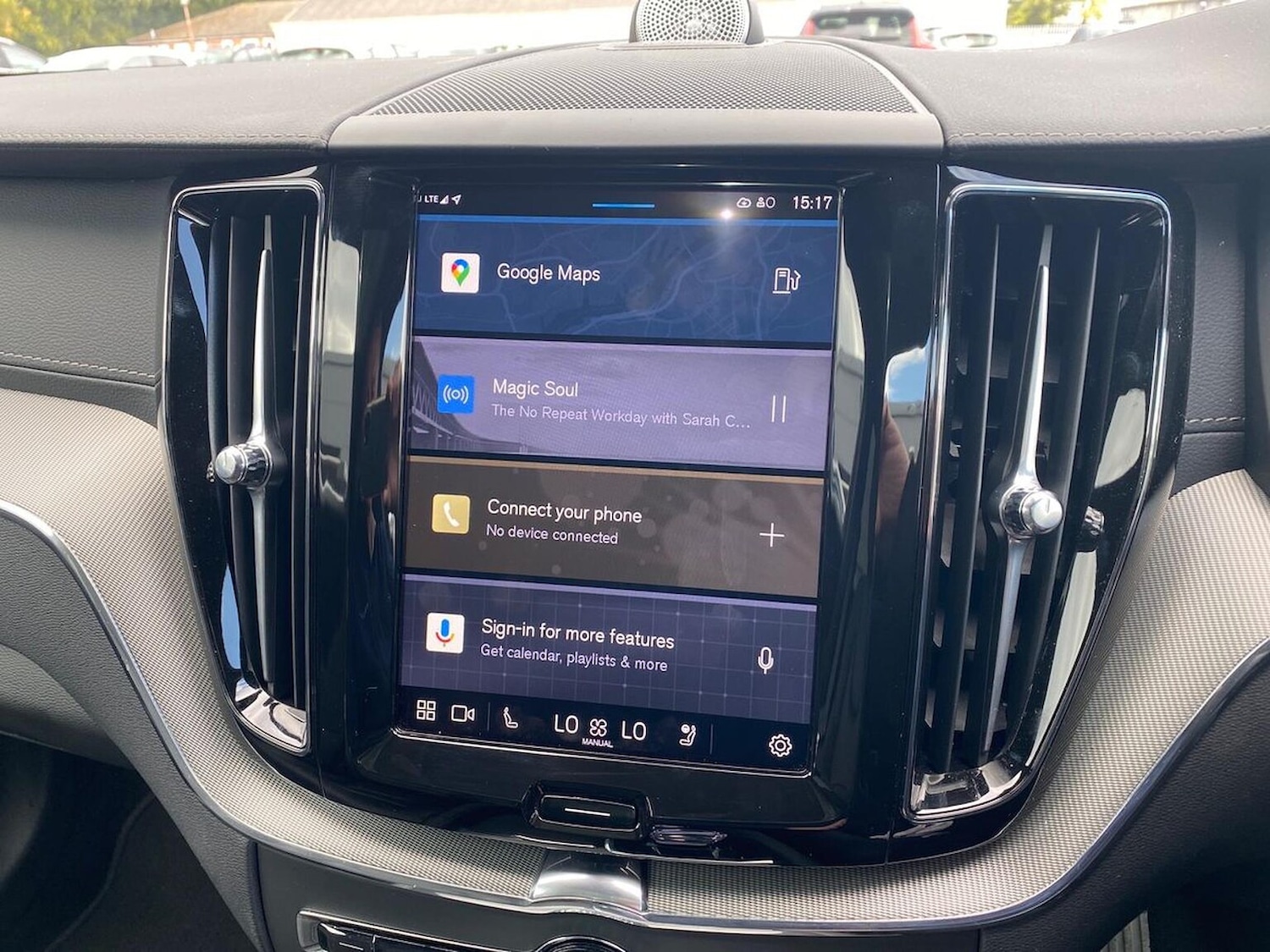 Used Volvo XC60 2025 for sale - 76845269: Photo 11