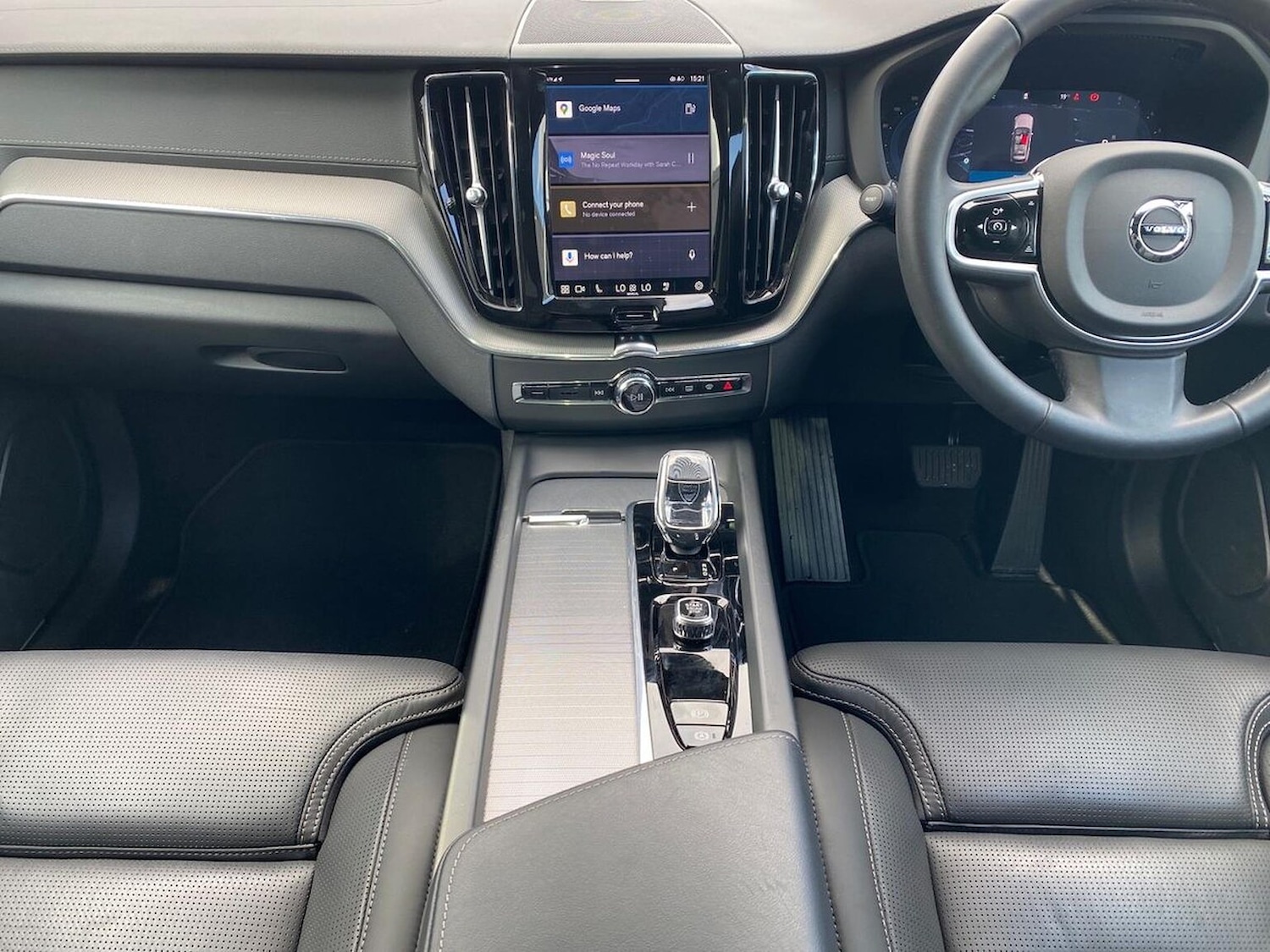 Used Volvo XC60 2025 for sale - 76845269: Photo 13