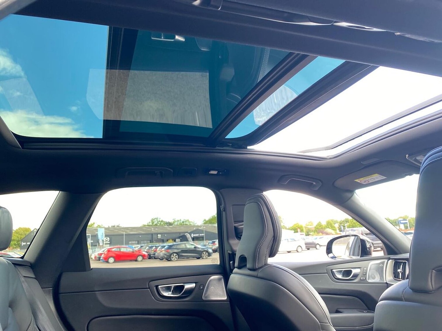 Used Volvo XC60 2025 for sale - 76845269: Photo 32