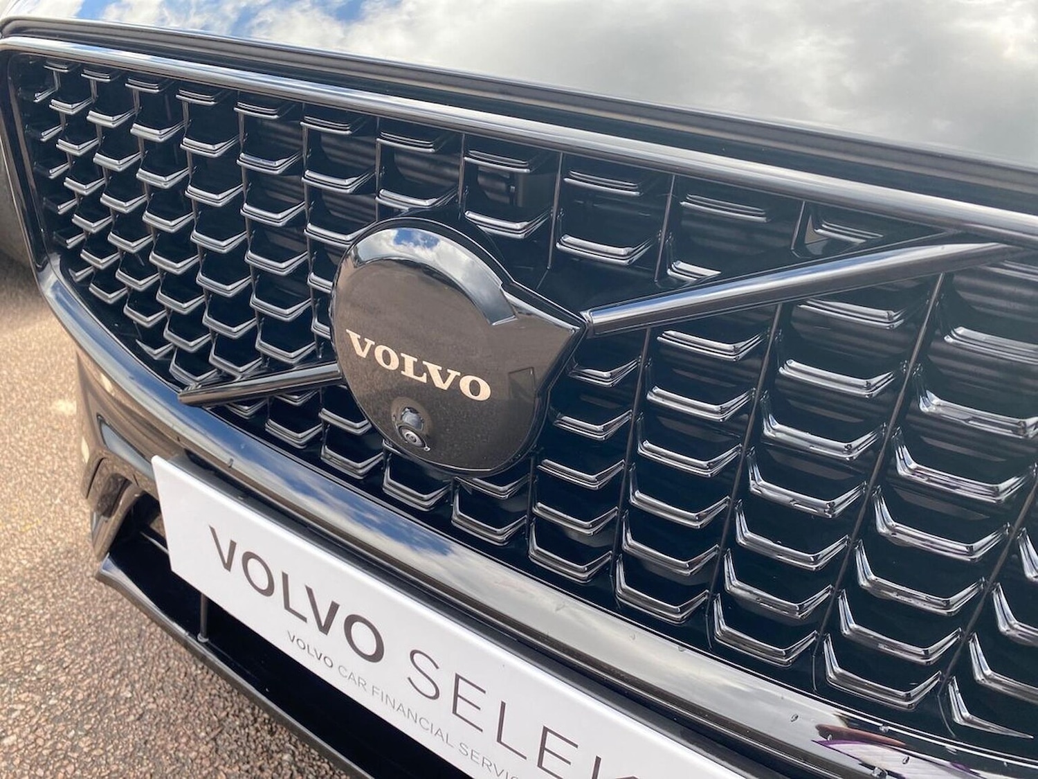 Used Volvo XC60 2025 for sale - 76845269: Photo 33