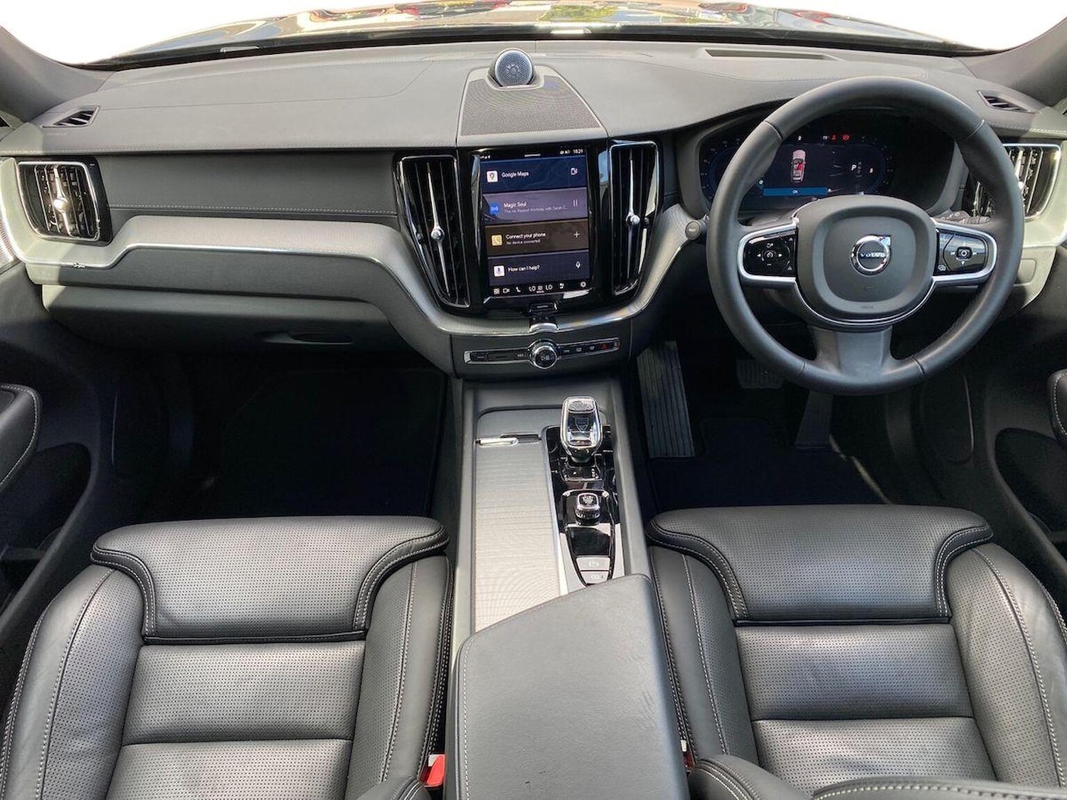 Used Volvo XC60 2025 for sale - 76845269: Photo 8