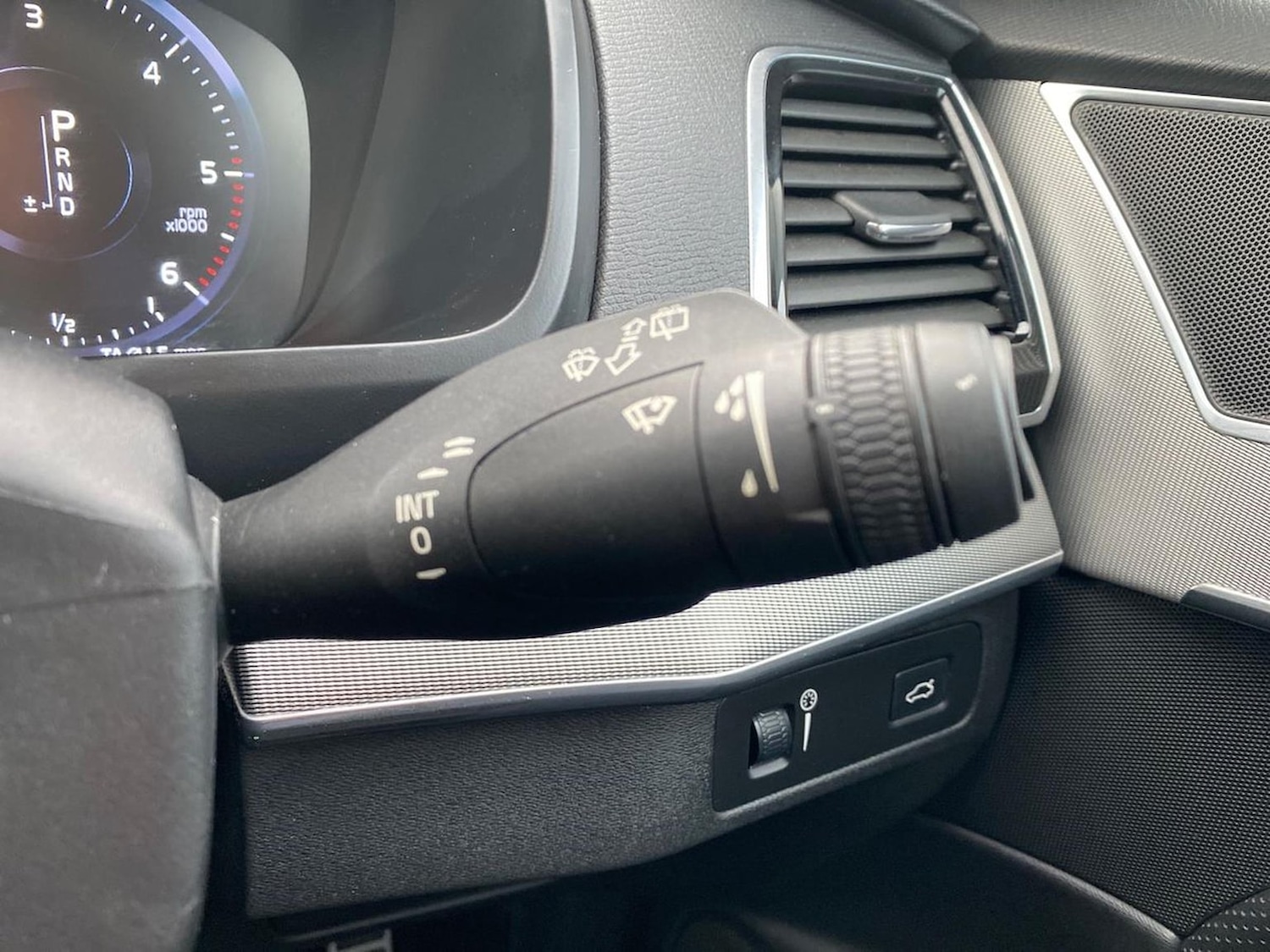 Used Volvo XC90 2018 for sale - 76490816: Photo 28