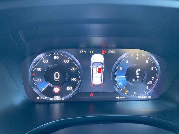 Used Volvo V60 2020 for sale - 76193200: Photo 10