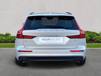 Used Volvo V60 2020 for sale - 76193200: Photo 4