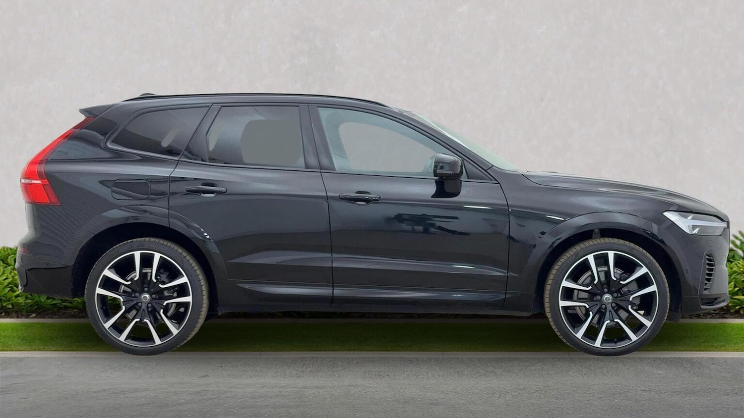 Used Volvo XC60 2022 for sale - 76969038: Photo 3