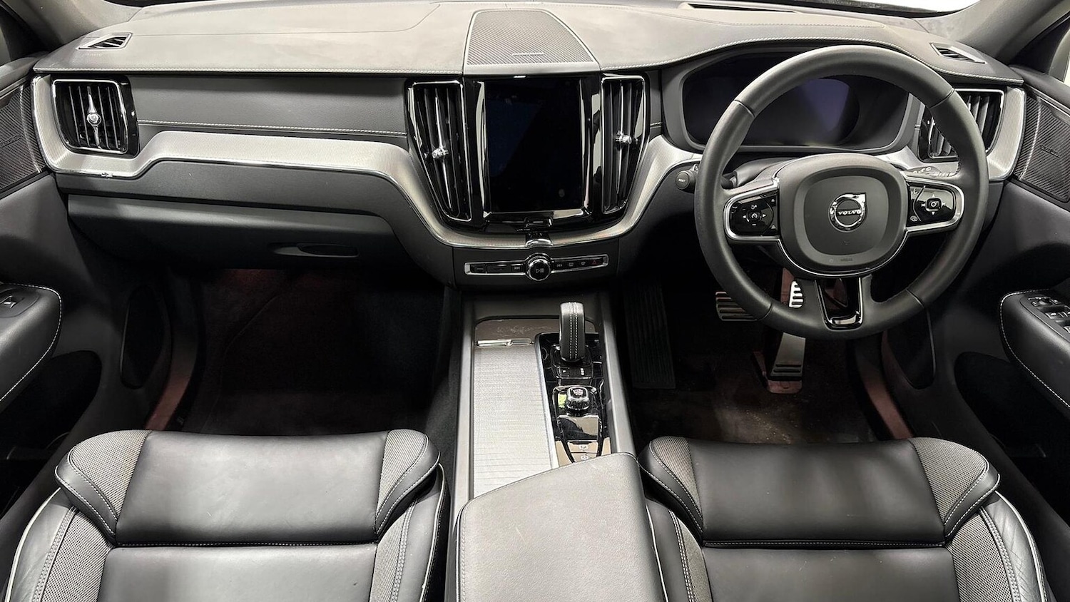 Used Volvo XC60 2022 for sale - 76969038: Photo 8