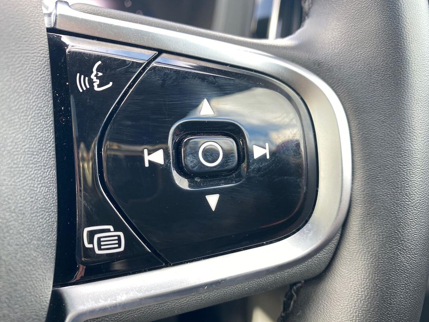 Used Volvo XC60 2024 for sale - 78194078: Photo 28