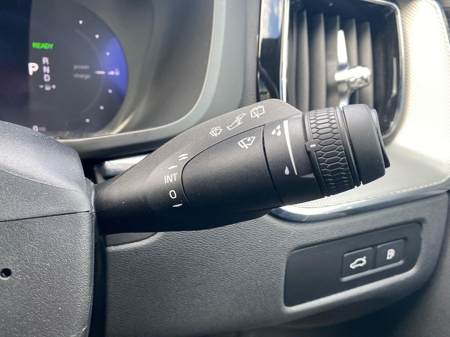 Used Volvo XC60 2024 for sale - 78194078: Photo 30