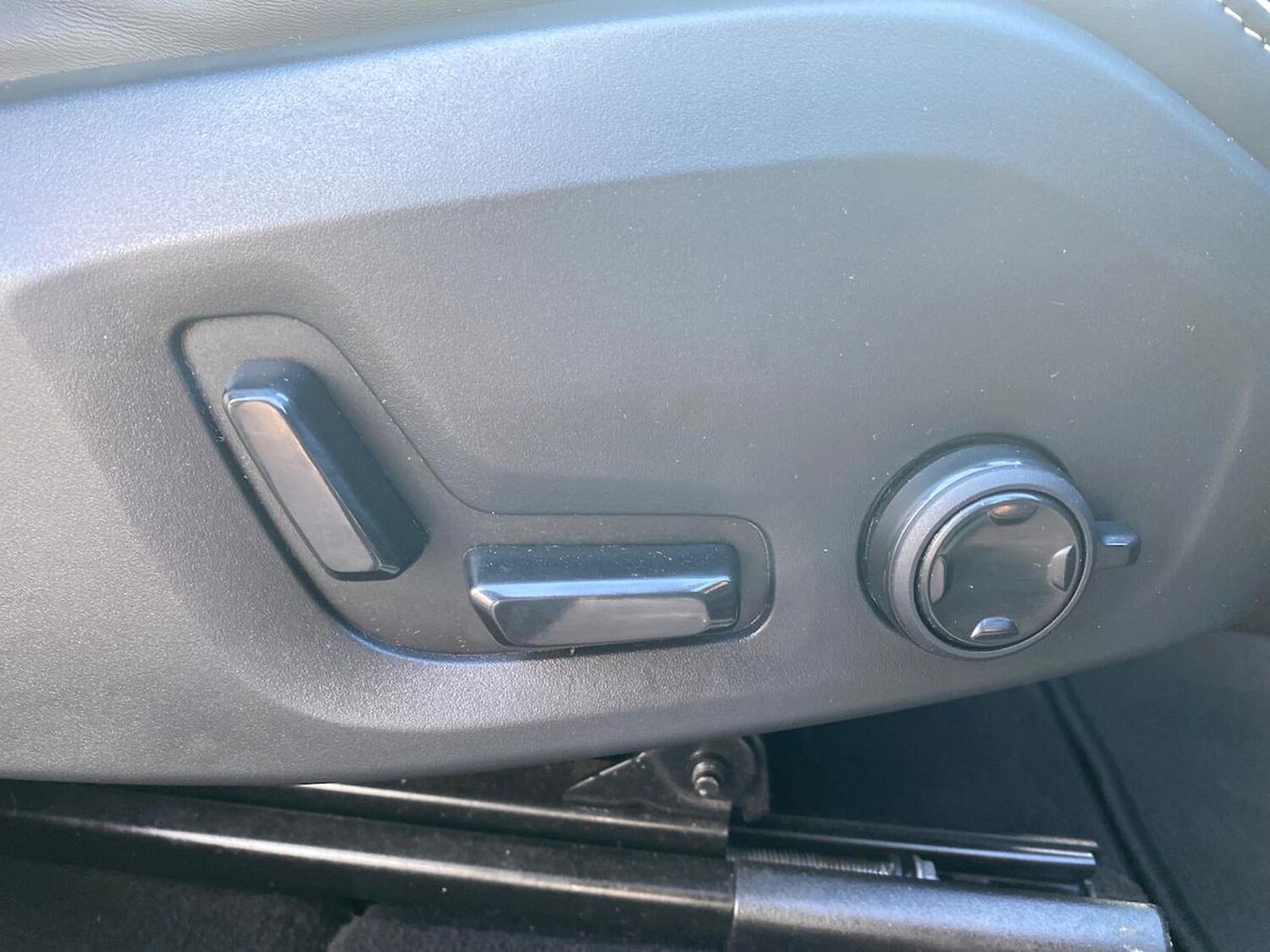 Used Volvo XC60 2024 for sale - 78194078: Photo 32