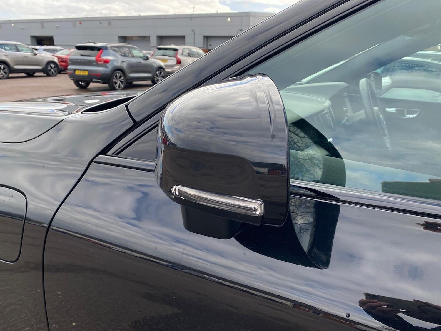 Used Volvo XC60 2024 for sale - 78194078: Photo 40