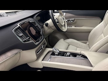 Used Volvo XC90 2023 for sale - 78670770: Photo