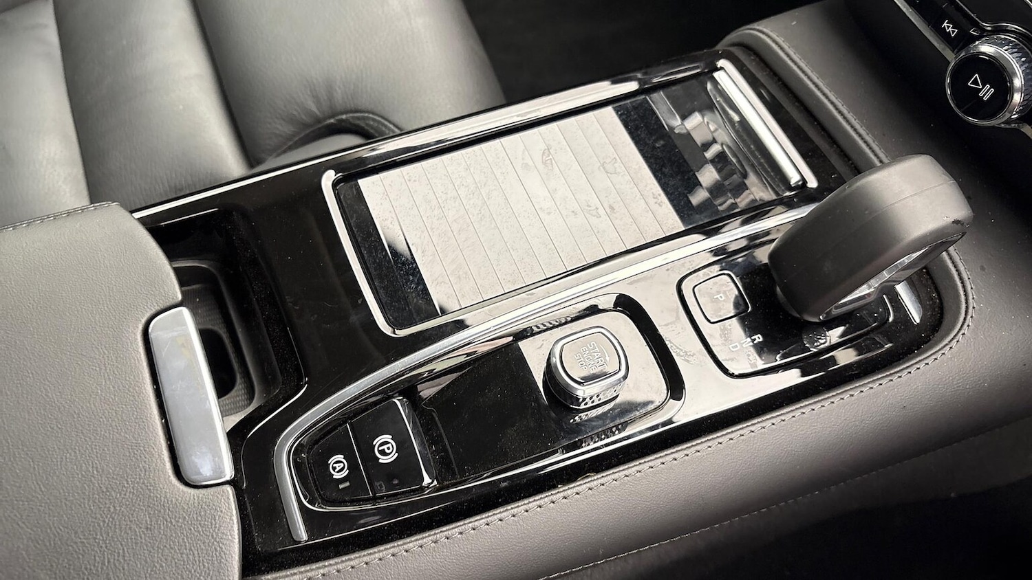 Used Volvo V60 2025 for sale - 77715387: Photo 13