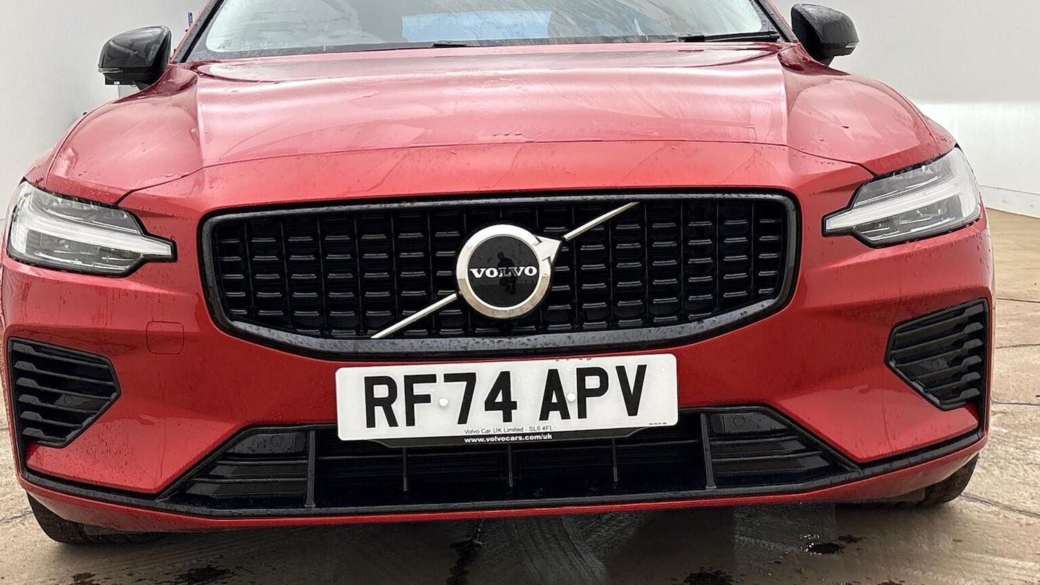 Used Volvo V60 2025 for sale - 77715387: Photo 33