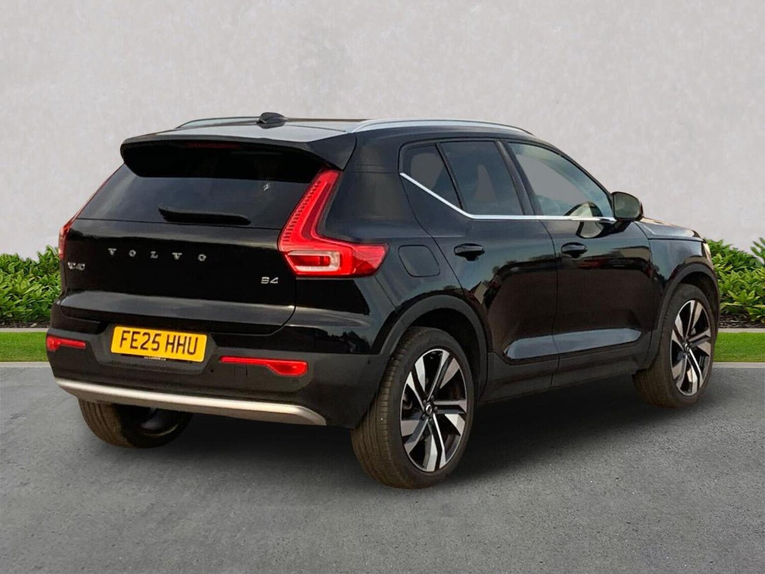 Used Volvo XC40 2025 for sale - 76422380: Photo 18