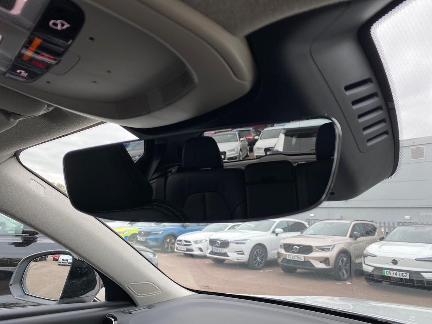 Used Volvo XC40 2024 for sale - 76207469: Photo 14