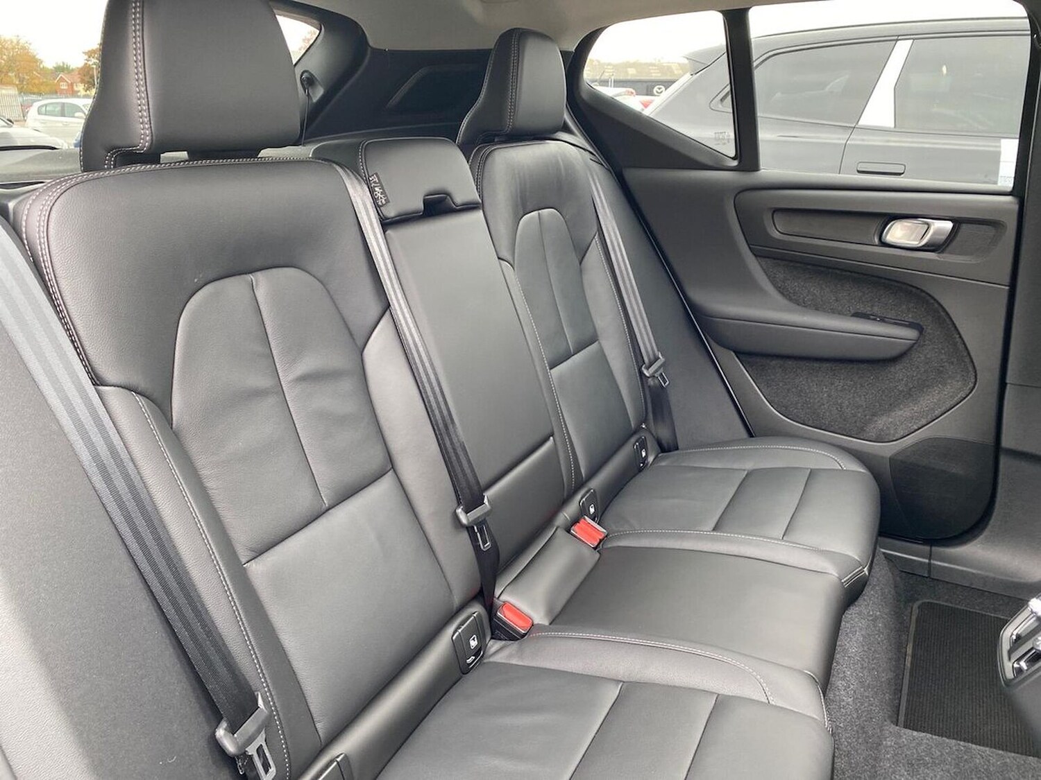 Used Volvo XC40 2024 for sale - 76207469: Photo 16