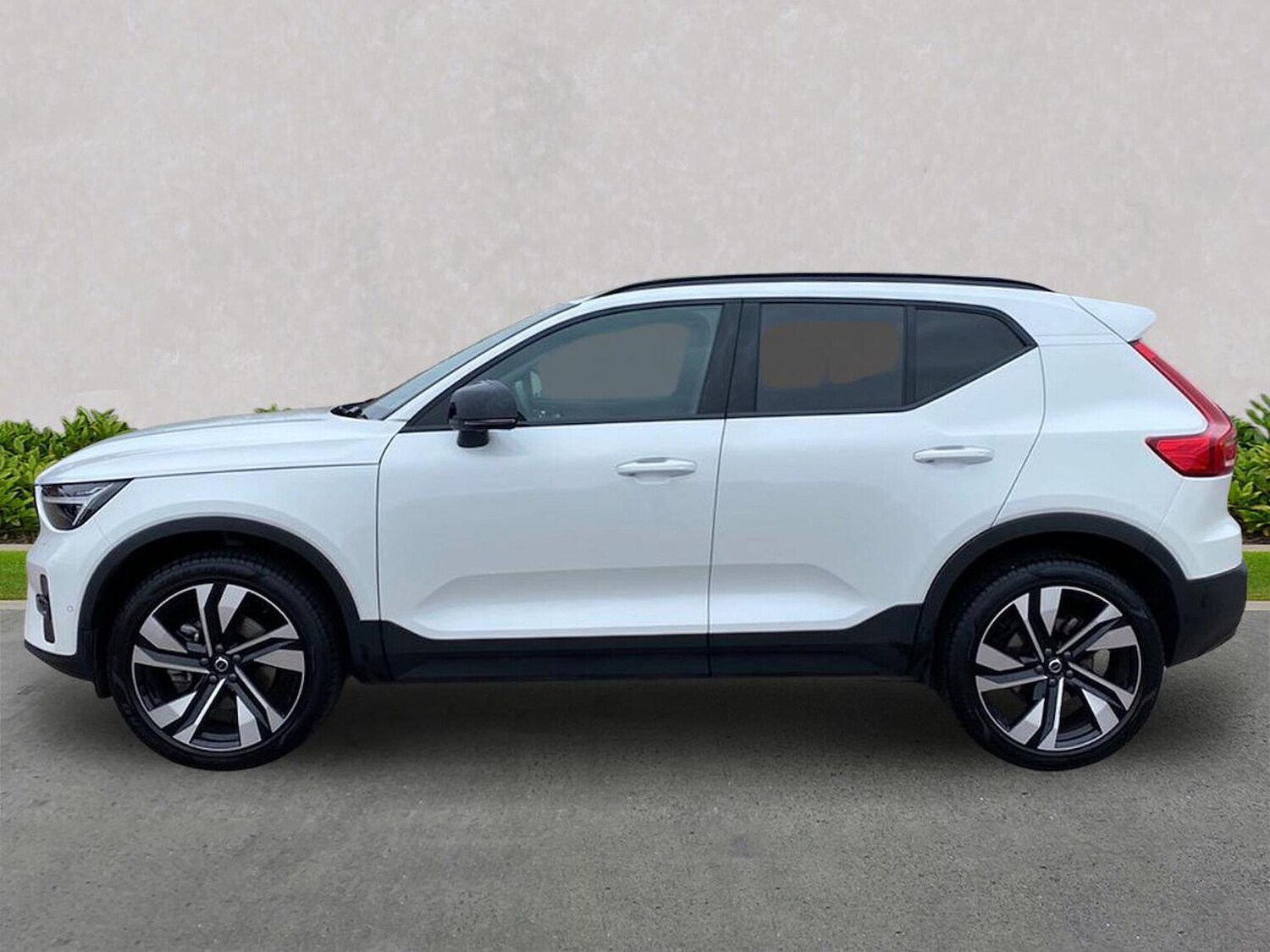 Used Volvo XC40 2024 for sale - 76207469: Photo 19