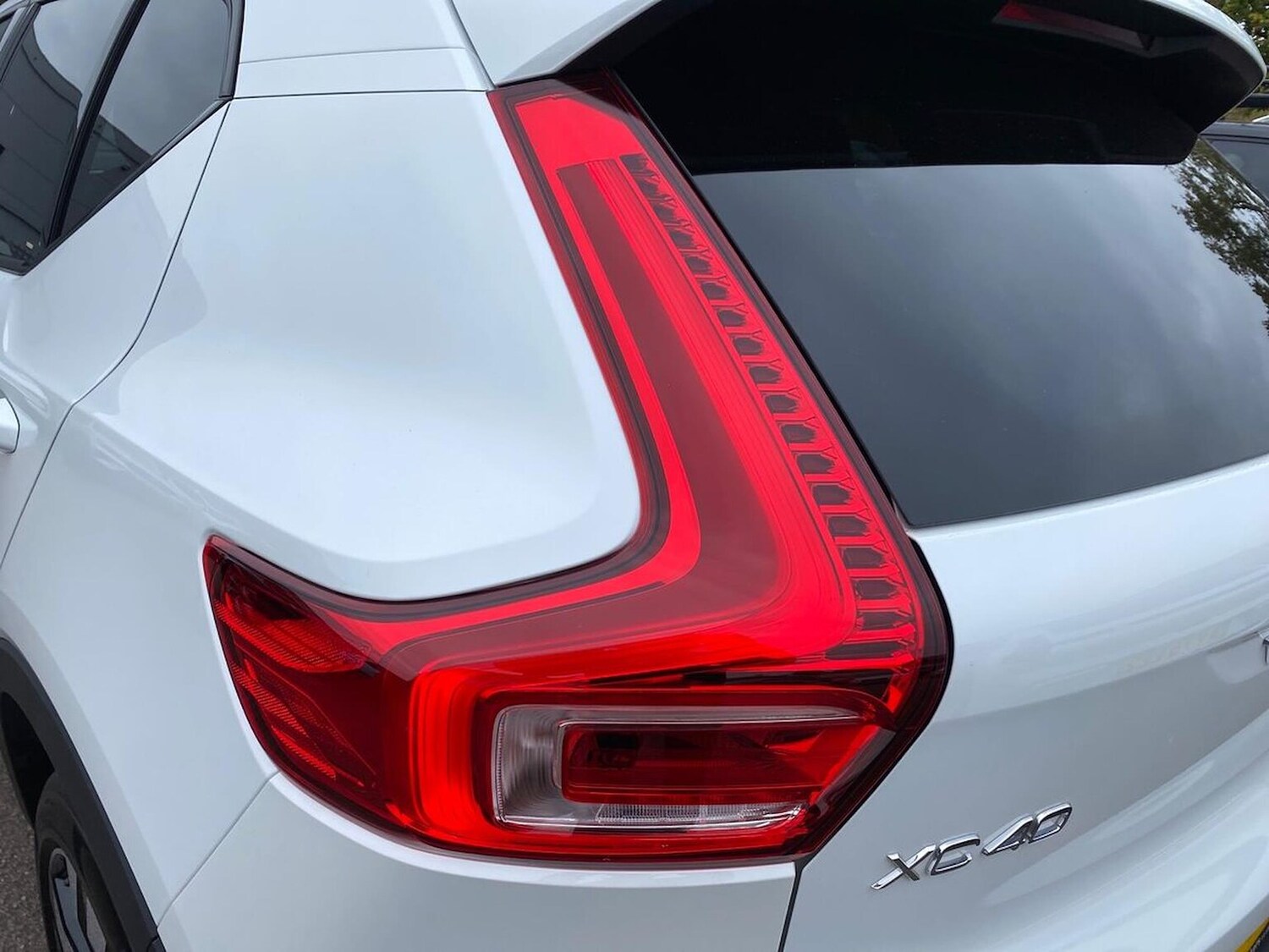 Used Volvo XC40 2024 for sale - 76207469: Photo 36