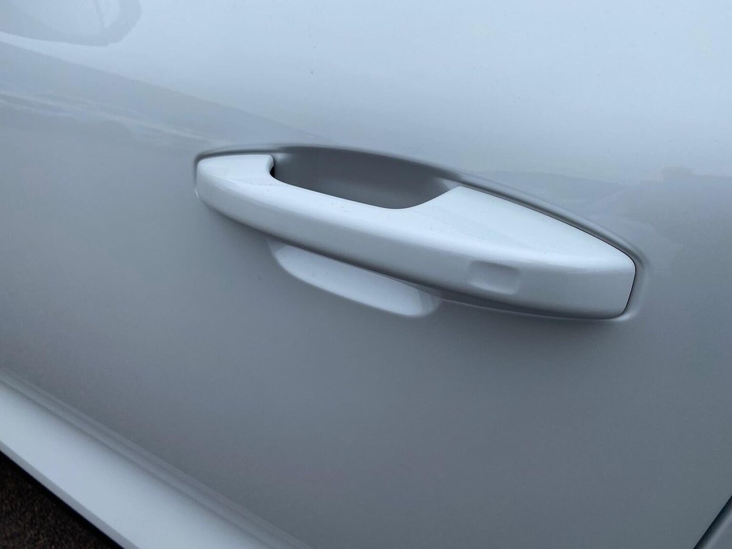 Used Volvo XC40 2024 for sale - 76207469: Photo 37