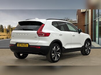 Used Volvo XC40 2024 for sale - 76207469: Photo 3