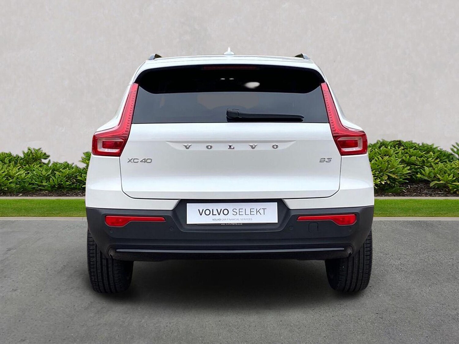Used Volvo XC40 2024 for sale - 76207469: Photo 4