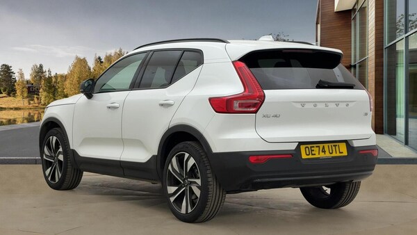 Used Volvo XC40 2024 for sale - 76207469: Photo 6