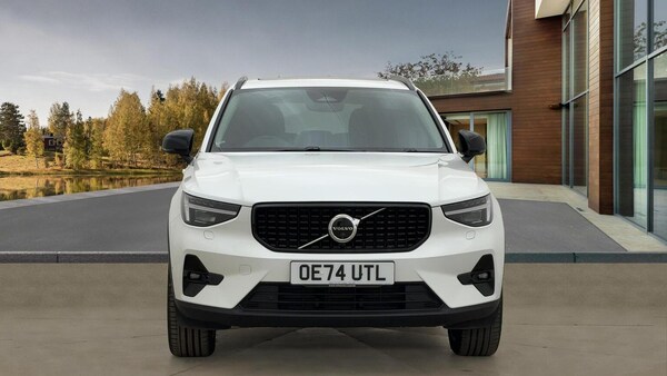 Used Volvo XC40 2024 for sale - 76207469: Photo 9