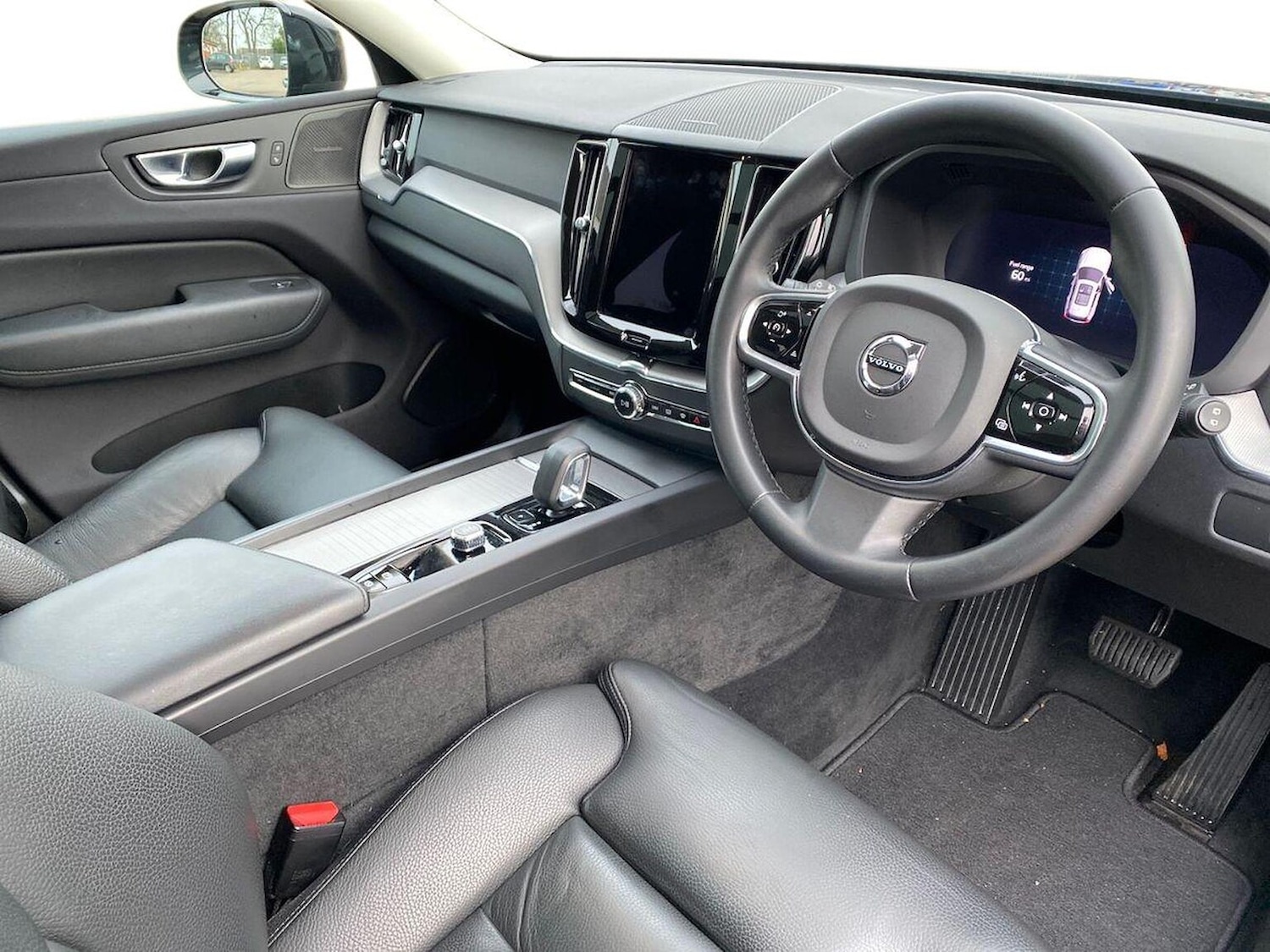 Used Volvo XC60 2022 for sale - 76974569: Photo 15