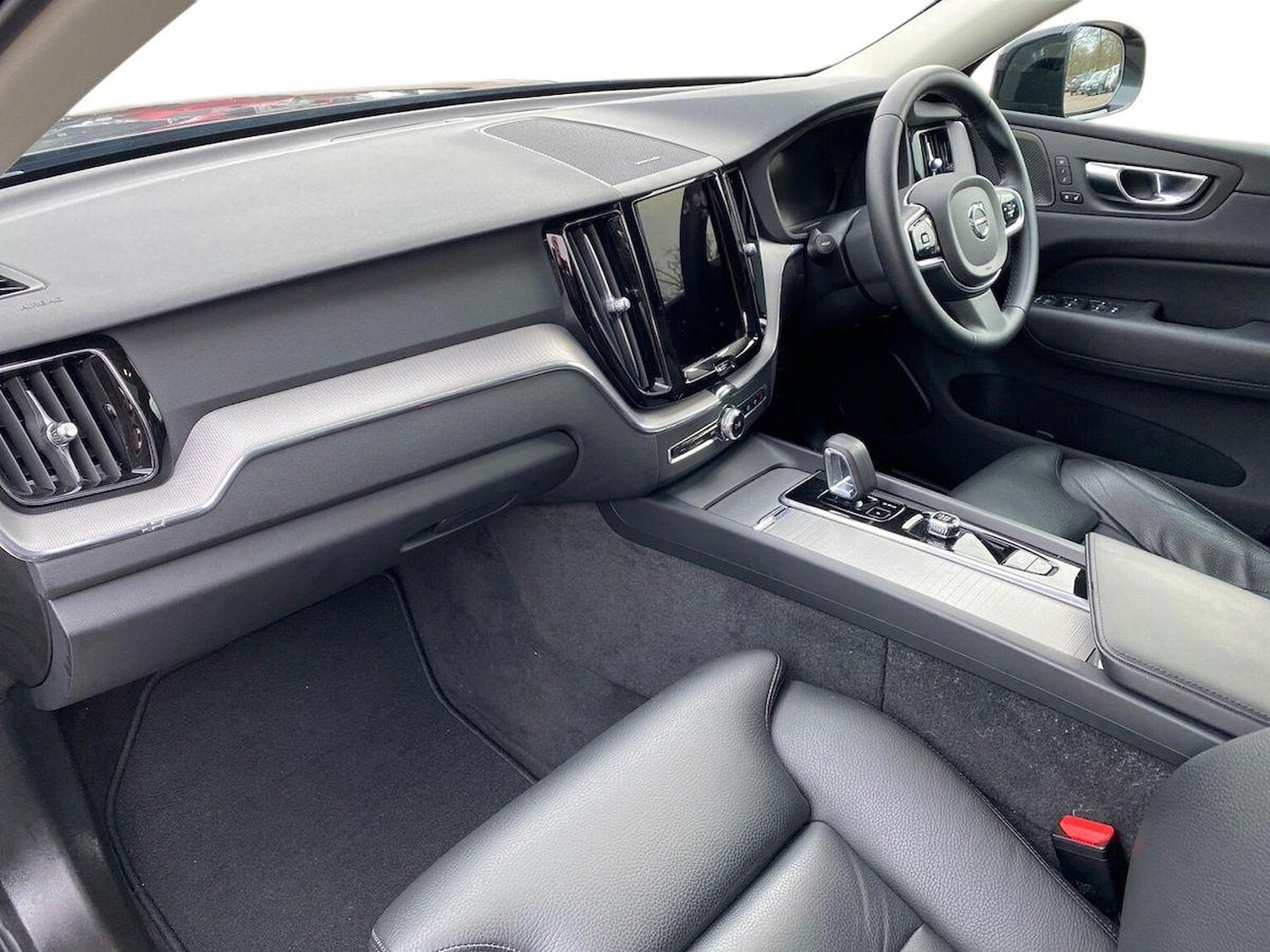 Used Volvo XC60 2022 for sale - 76974569: Photo 7