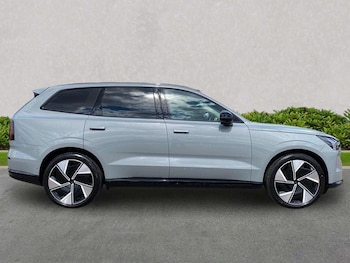 Used Volvo EX90 2026 for sale - 79081599: Photo