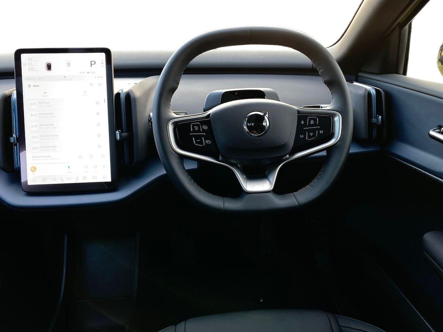 Used Volvo EX30 2025 for sale - 77888645: Photo 9