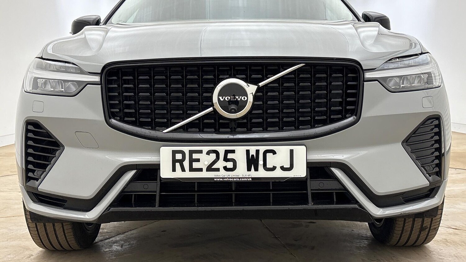 Used Volvo XC60 2025 for sale - 76439812: Photo 17