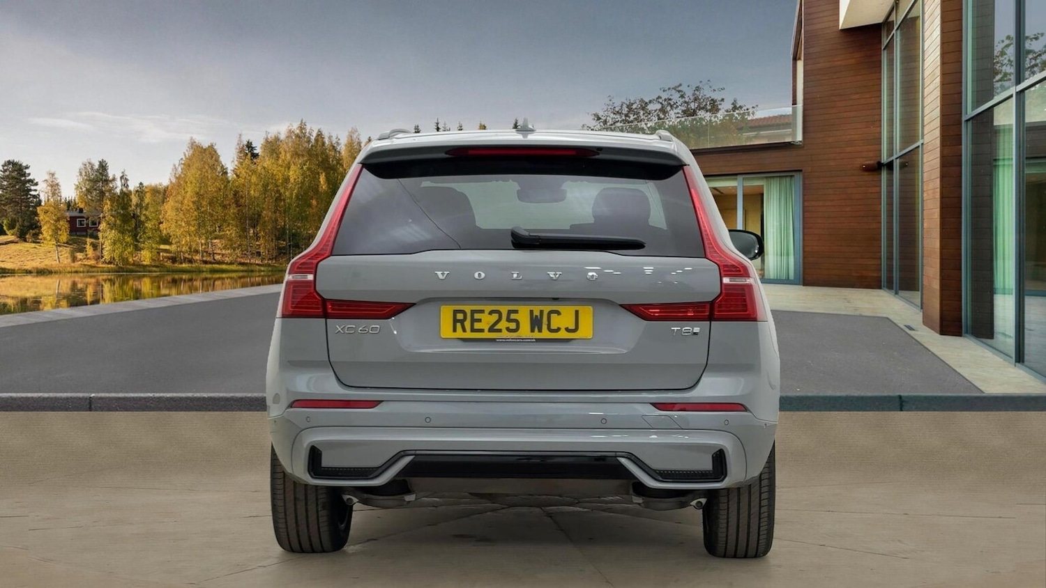 Used Volvo XC60 2025 for sale - 76439812: Photo 4