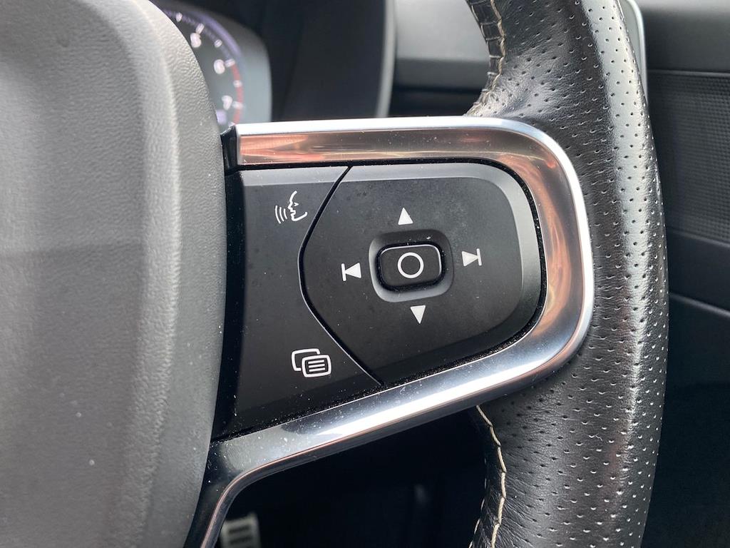 Used Volvo XC40 2020 for sale - 76497350: Photo 28