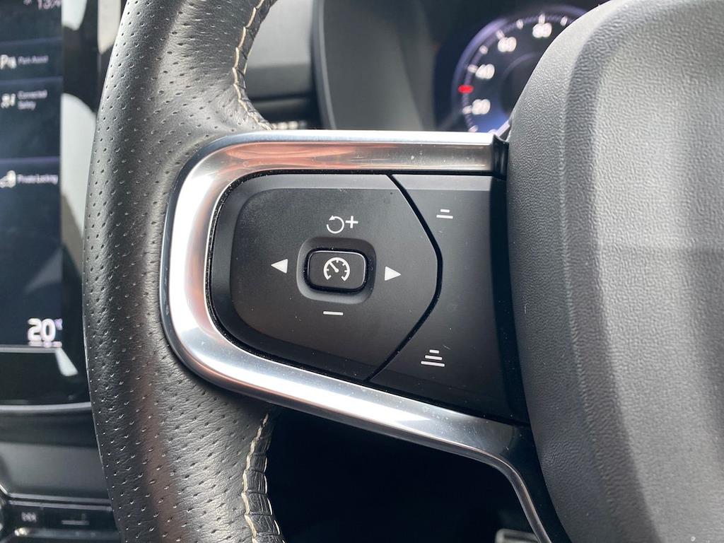 Used Volvo XC40 2020 for sale - 76497350: Photo 29