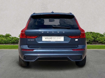 Used Volvo XC60 2023 for sale - 79081571: Photo