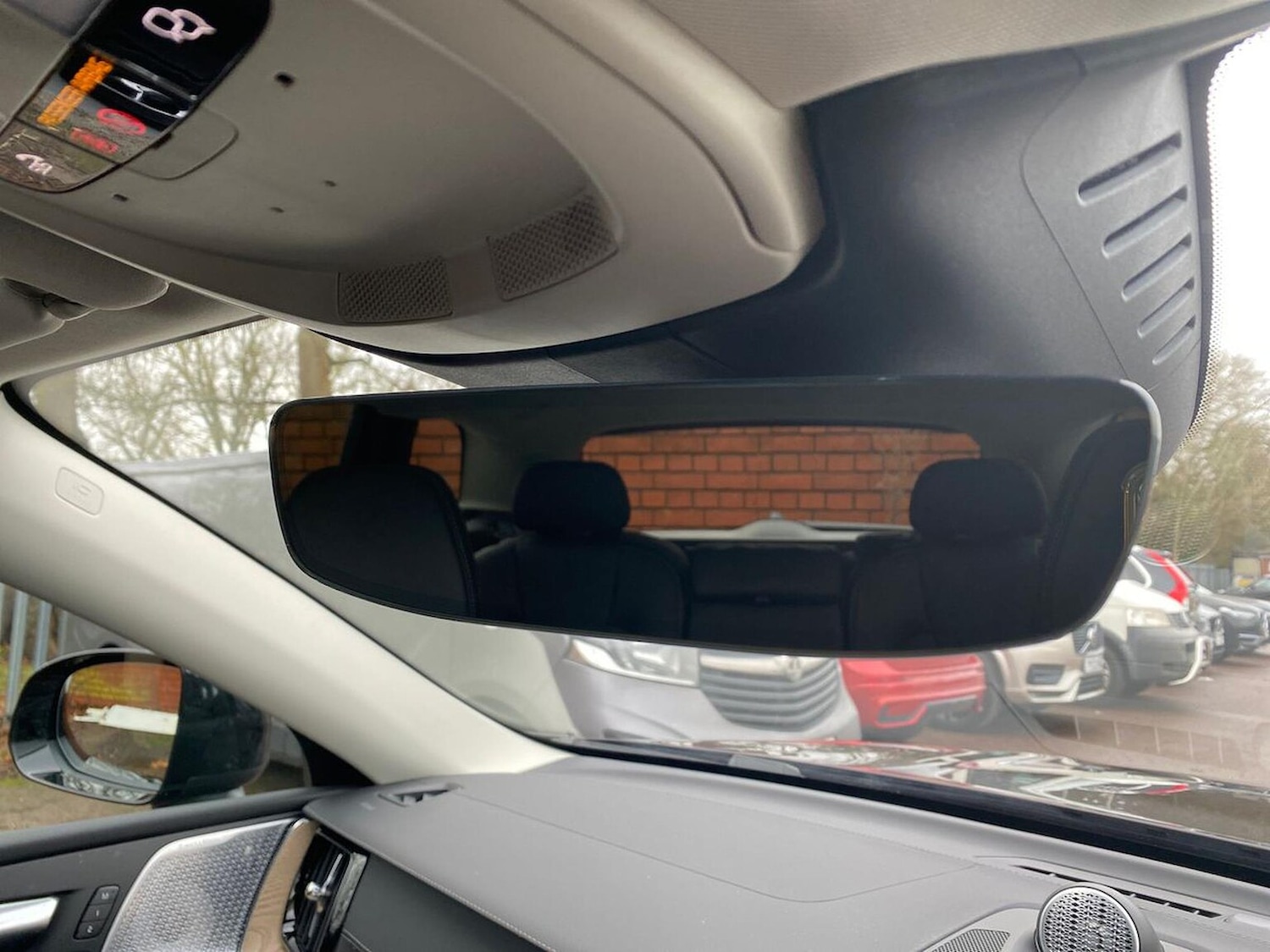 Used Volvo XC60 2025 for sale - 77548370: Photo 14