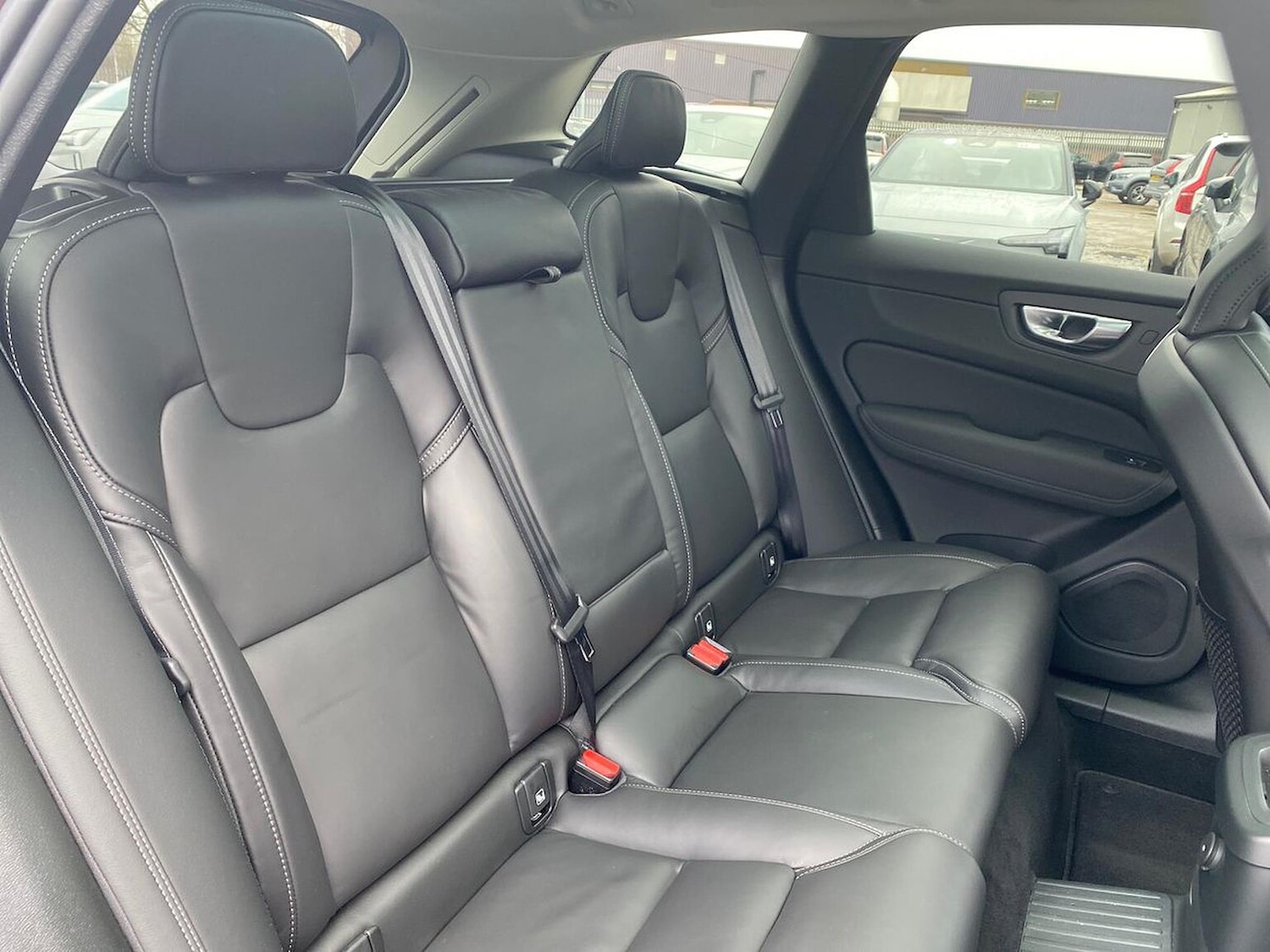 Used Volvo XC60 2025 for sale - 77548370: Photo 16