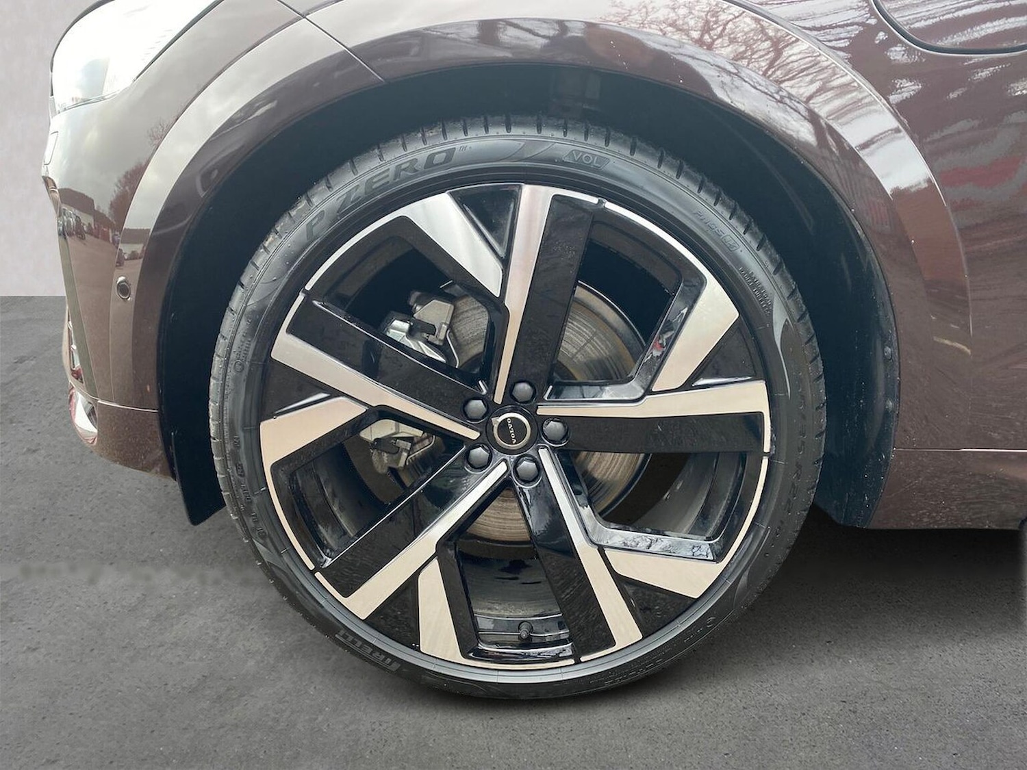 Used Volvo XC60 2025 for sale - 77548370: Photo 6