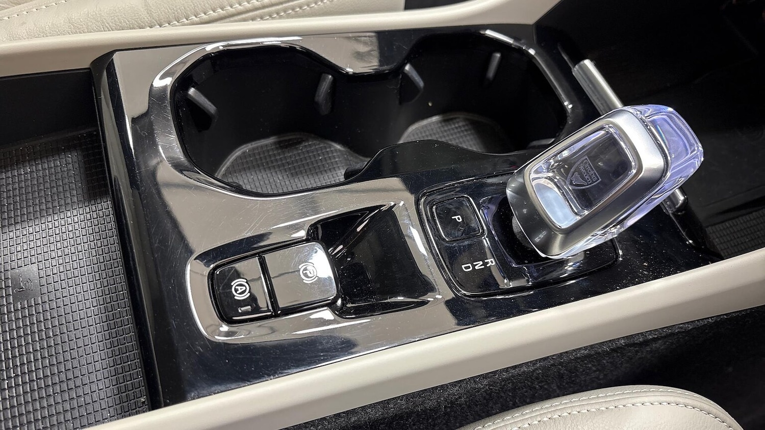 Used Volvo XC40 2022 for sale - 76605554: Photo 13