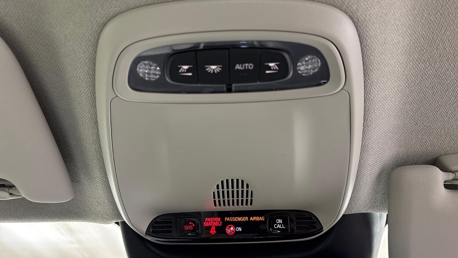 Used Volvo XC40 2022 for sale - 76605554: Photo 14