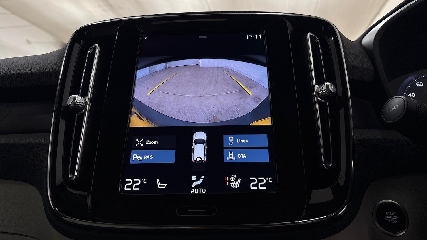 Used Volvo XC40 2022 for sale - 76605554: Photo 23