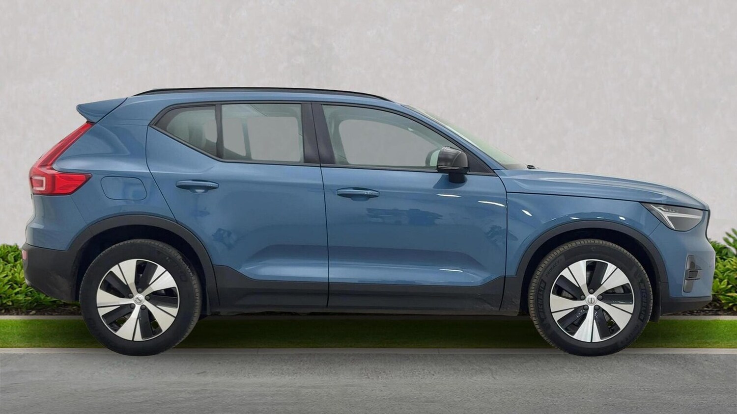 Used Volvo XC40 2022 for sale - 76605554: Photo 3