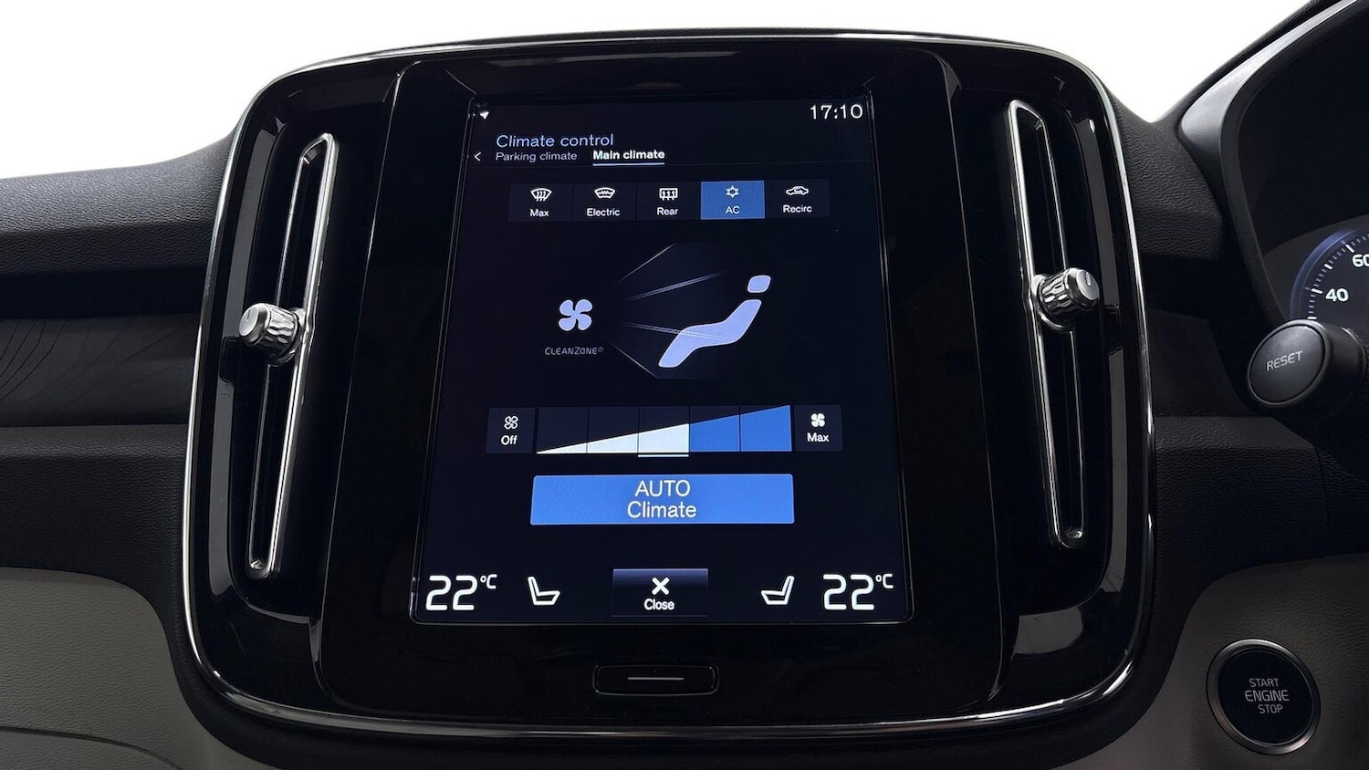 Used Volvo XC40 2022 for sale - 76605554: Photo 9