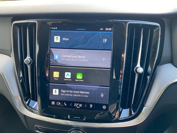 Used Volvo V60 2025 for sale - 76144196: Photo 11
