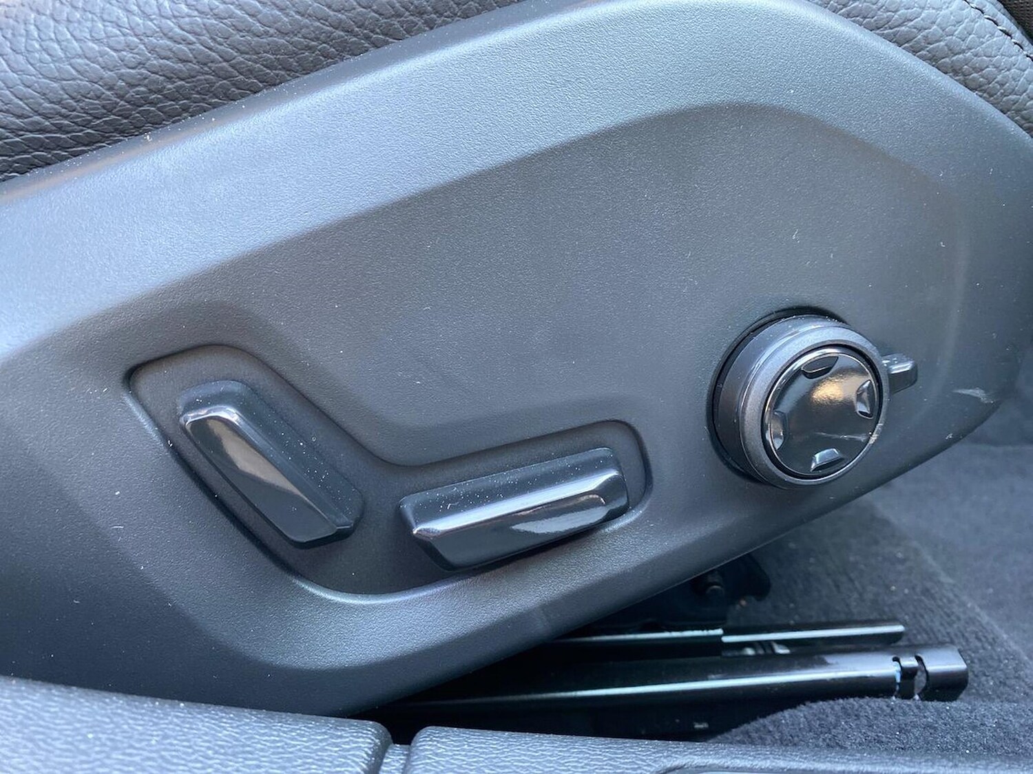 Used Volvo V60 2025 for sale - 76144196: Photo 30